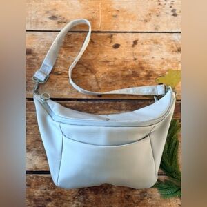 Thacker - Conway Sling Bag - Grey